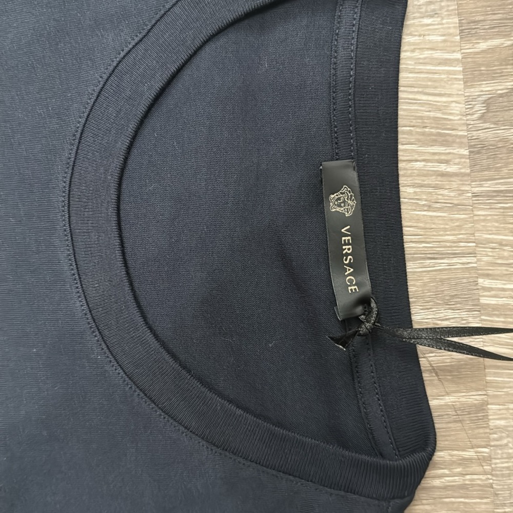 VERSACE SHIRT - Picture 3 of 6